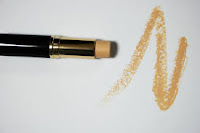 makeup karna sikhaye