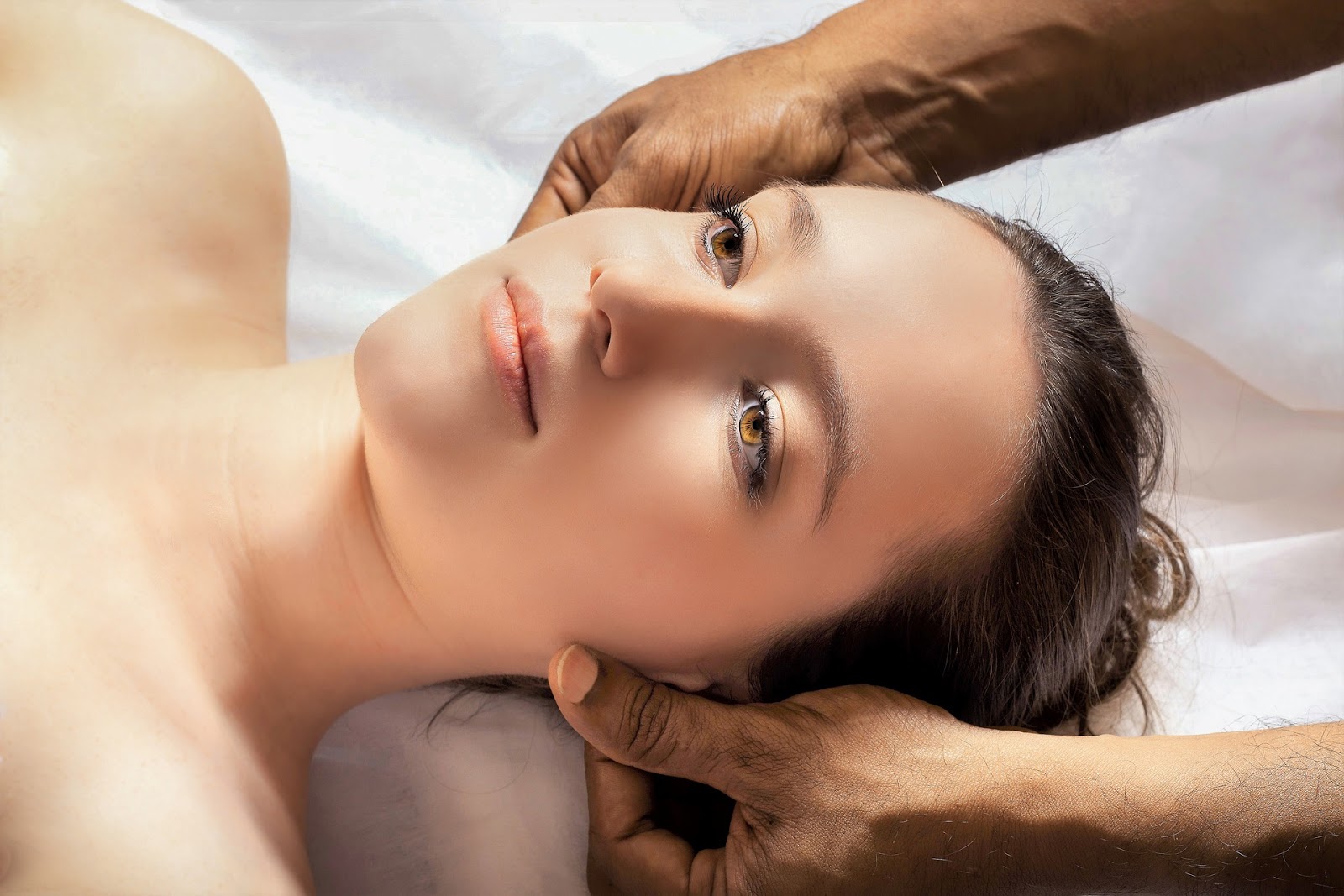 फेस मसाज कैसे करे।how to massage your face for glowing skin